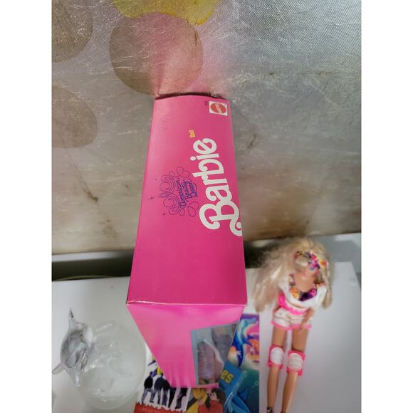 VINTAGE MATTEL BARBIE 1991 "AMERICAN BEAUTY QUEEN" DOLL #3137 - NEW IN BOX - Picture 5 of 6